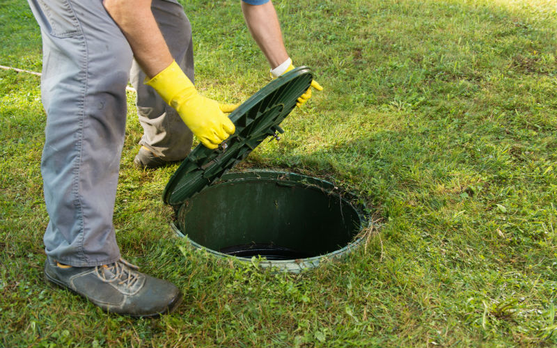 Signs That You Should Call a Commercial Drain Cleaning Expert