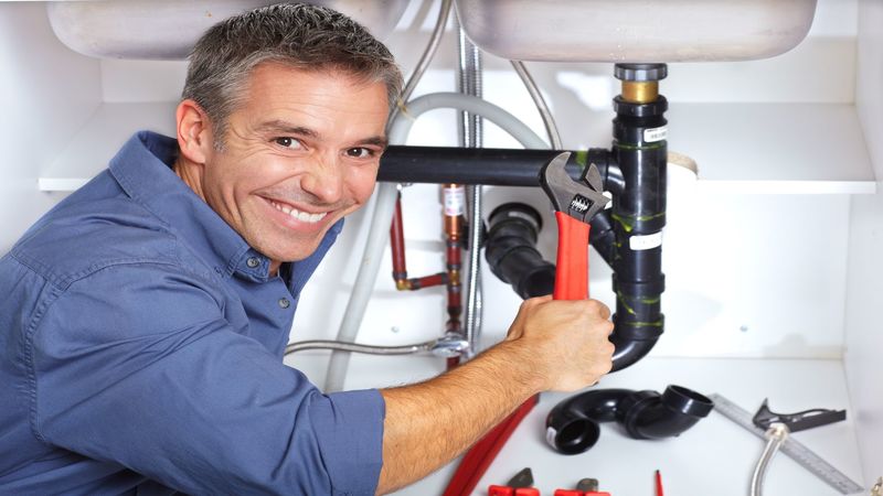 Reasons To Call A Plumber Repair Service